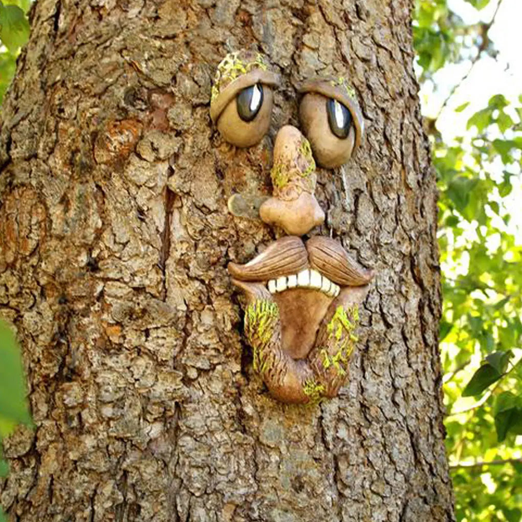 Bark Ghost Face Features Old Man Tree Decor